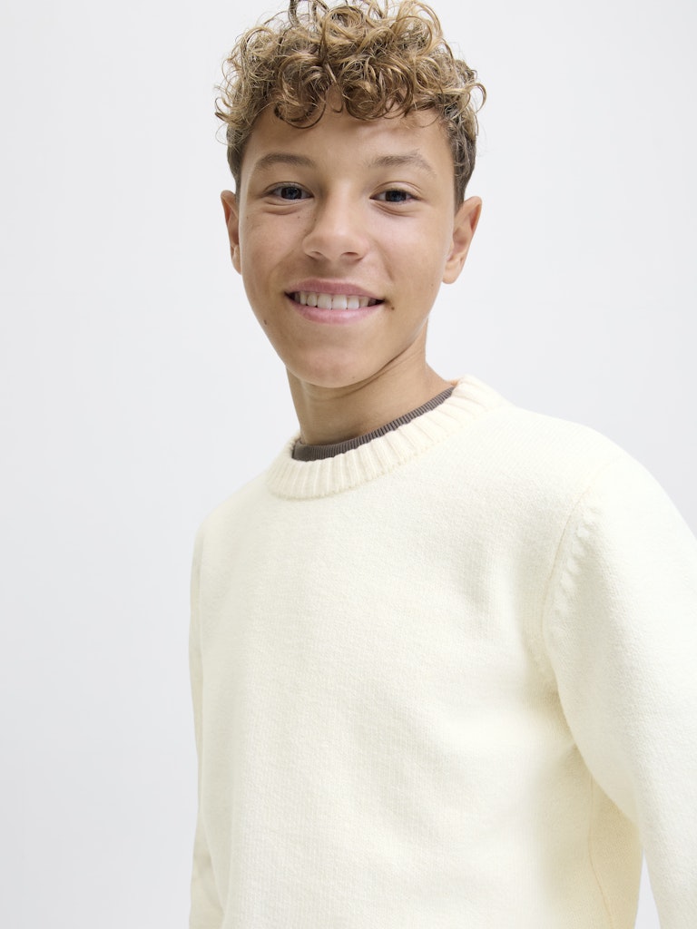 JUNIOR STRIK
