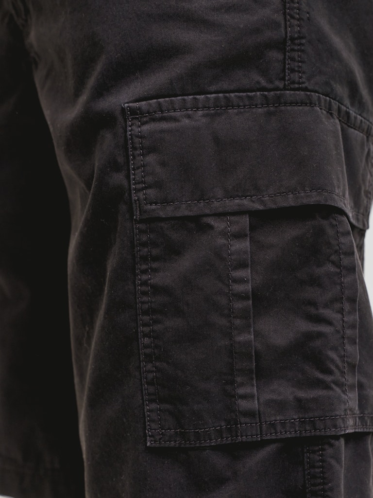 JACK&JONES CARGO SHORTS - GRØN/SORT