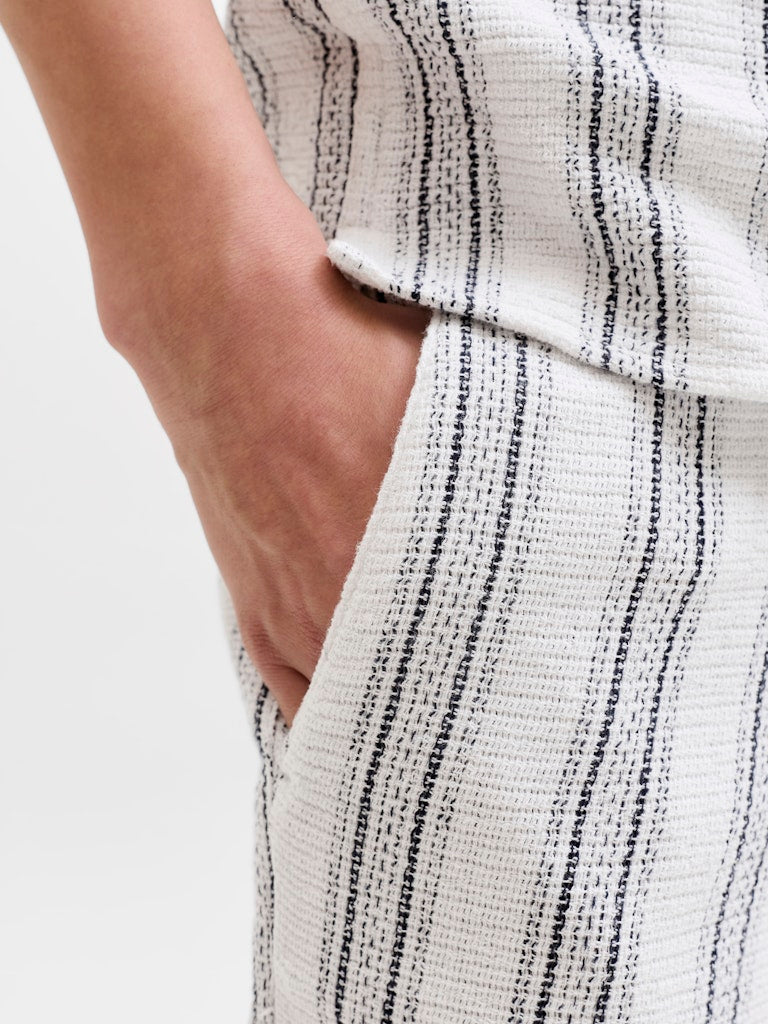 JUNIOR SHORTS - HVID STRIB