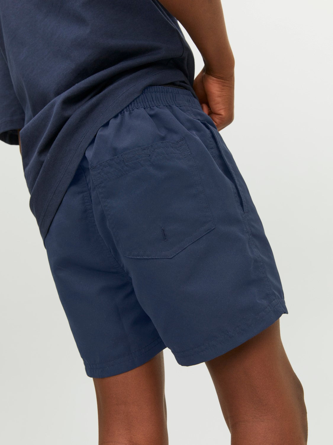 BADESHORTS MED LOGO