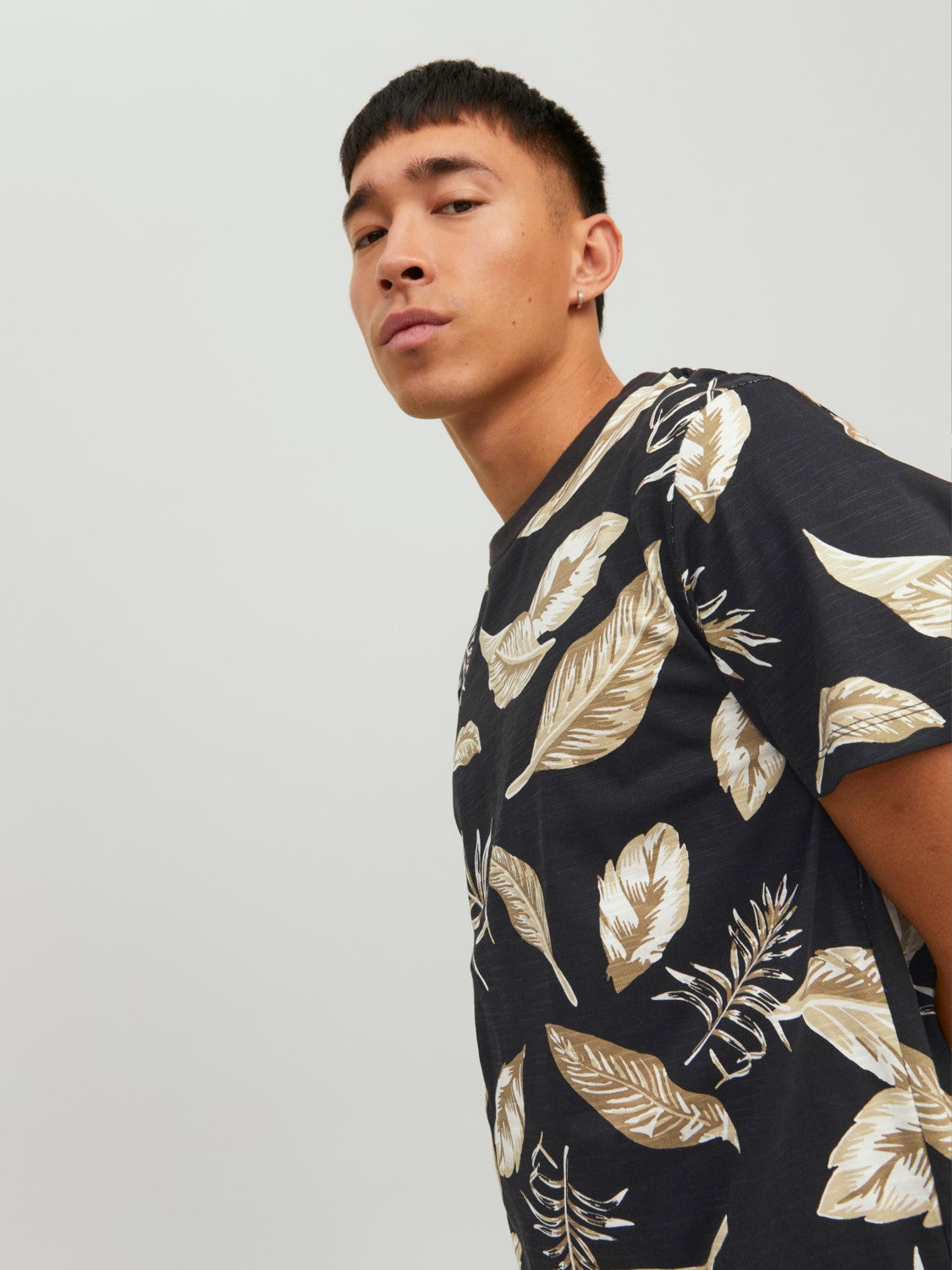 T-SHIRT MED PRINT