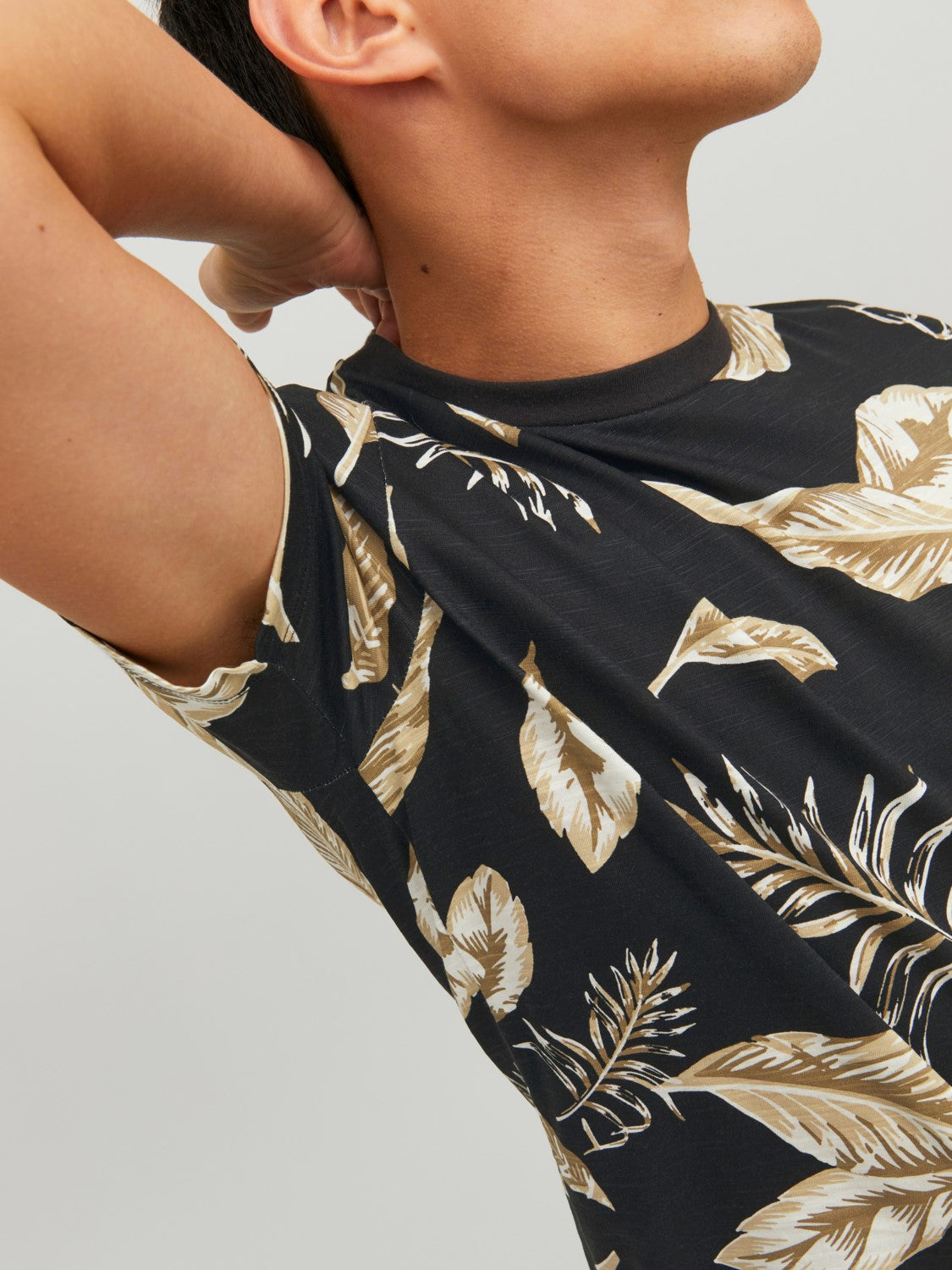 T-SHIRT MED PRINT
