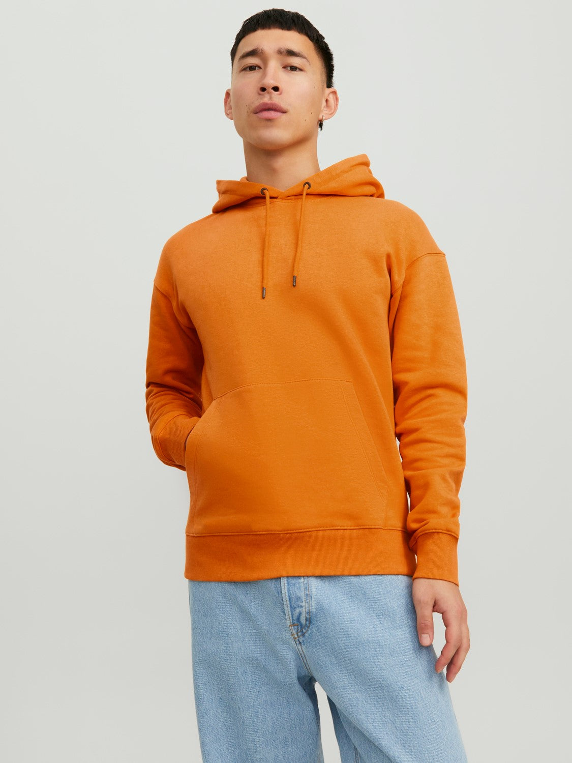 SWEAT SHIRT MED HÆTTE