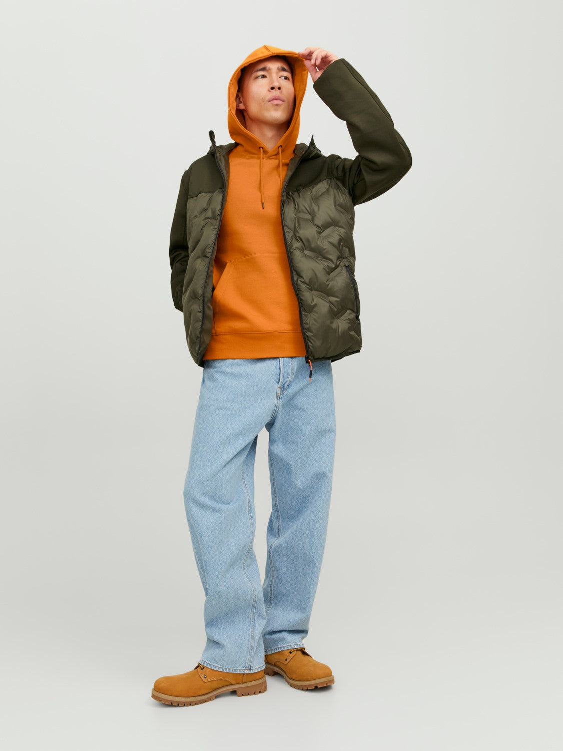 SWEAT SHIRT MED HÆTTE