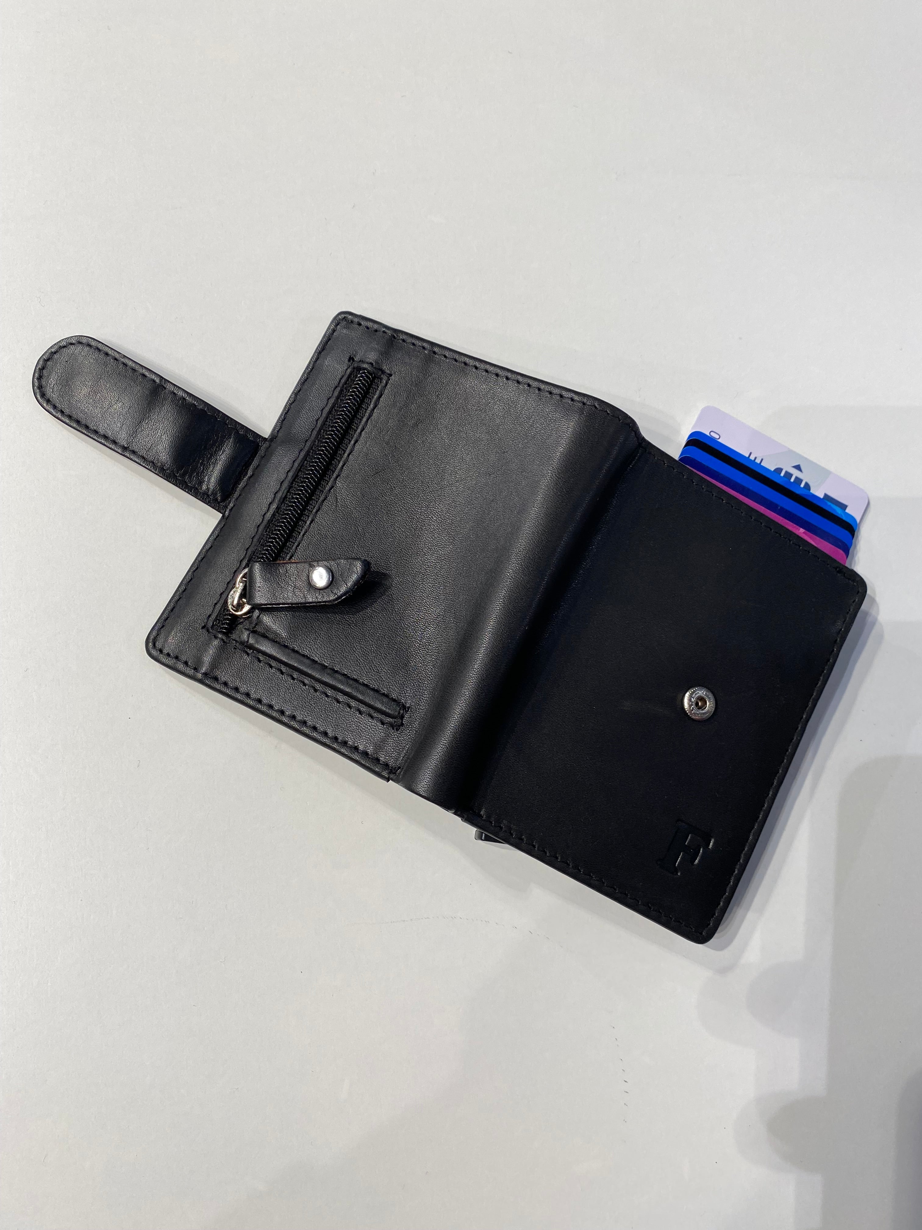 KORT HOLDER STOR SORT