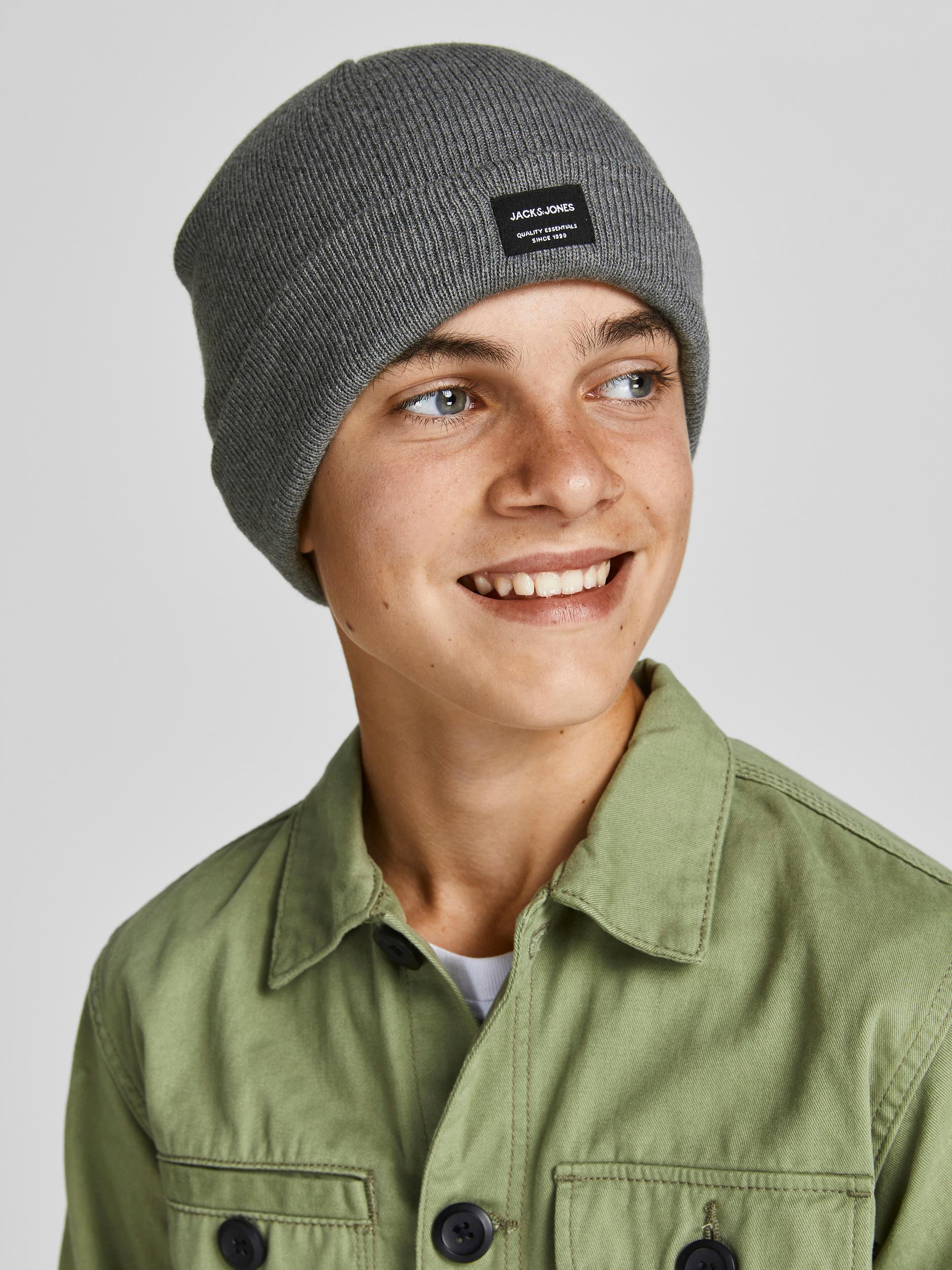 BEANIE HUE