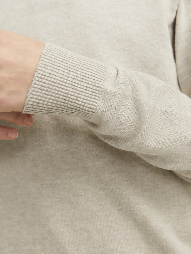 JUNIOR STRIK