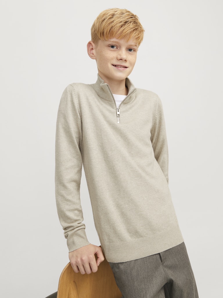 JUNIOR STRIK