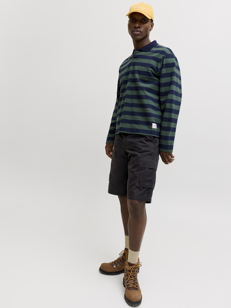 JACK&JONES CARGO SHORTS - GRØN/SORT