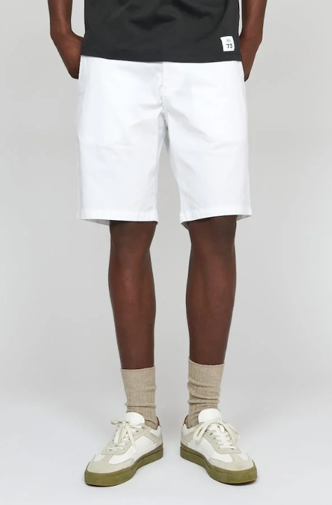 SHORTS CHINO